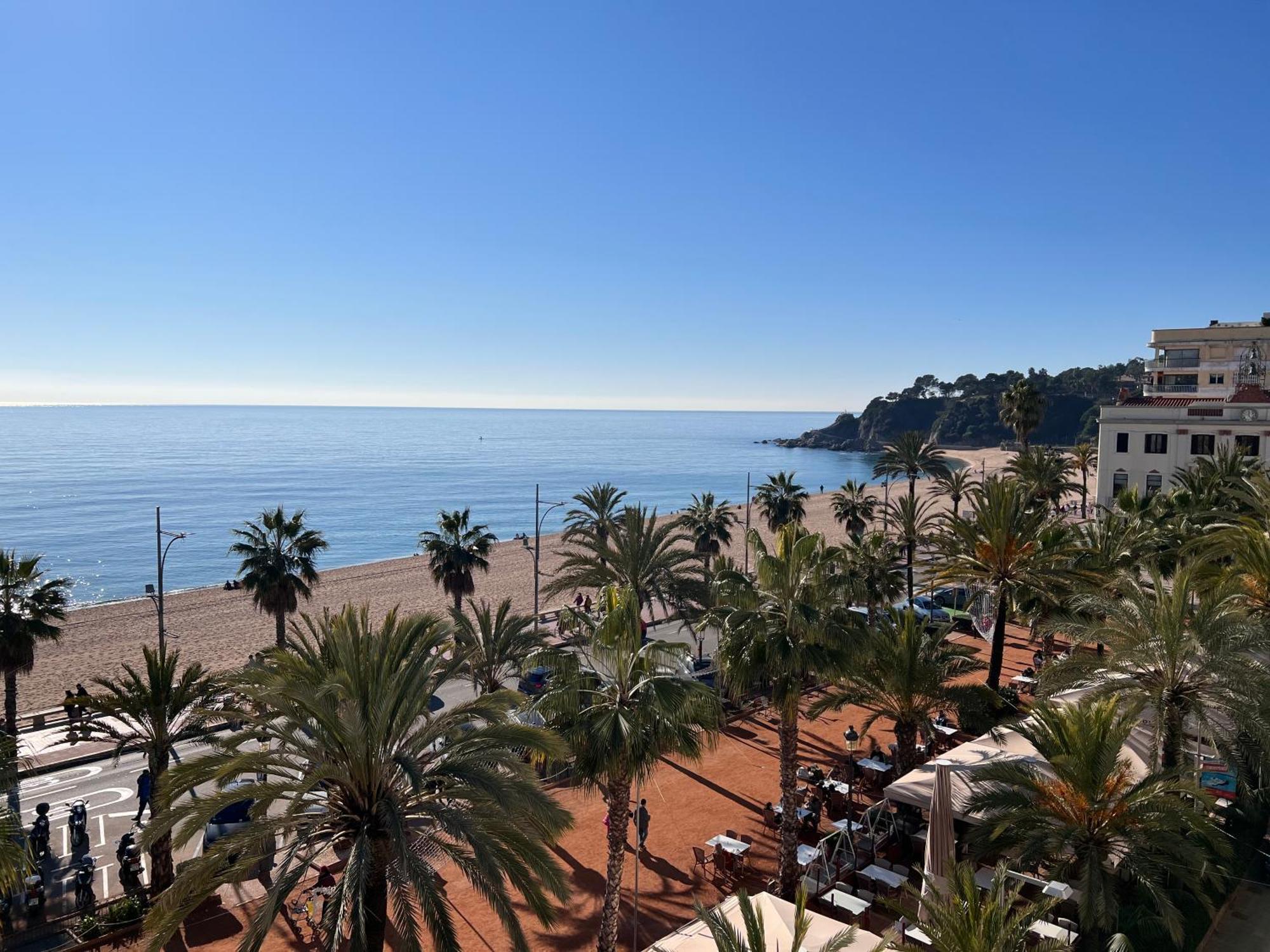 Mediterranean Apartment In Lloret De Mar Next To The Sea Экстерьер фото