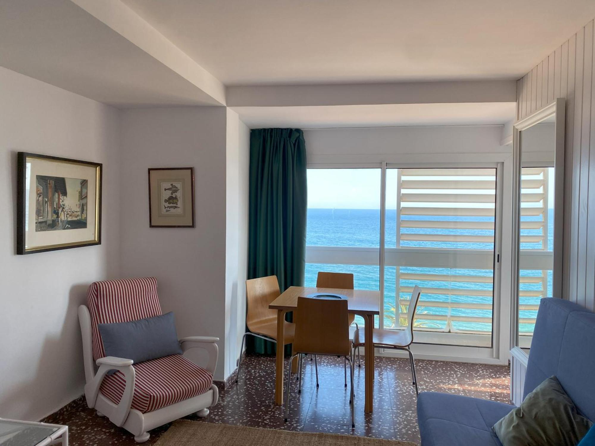 Mediterranean Apartment In Lloret De Mar Next To The Sea Экстерьер фото